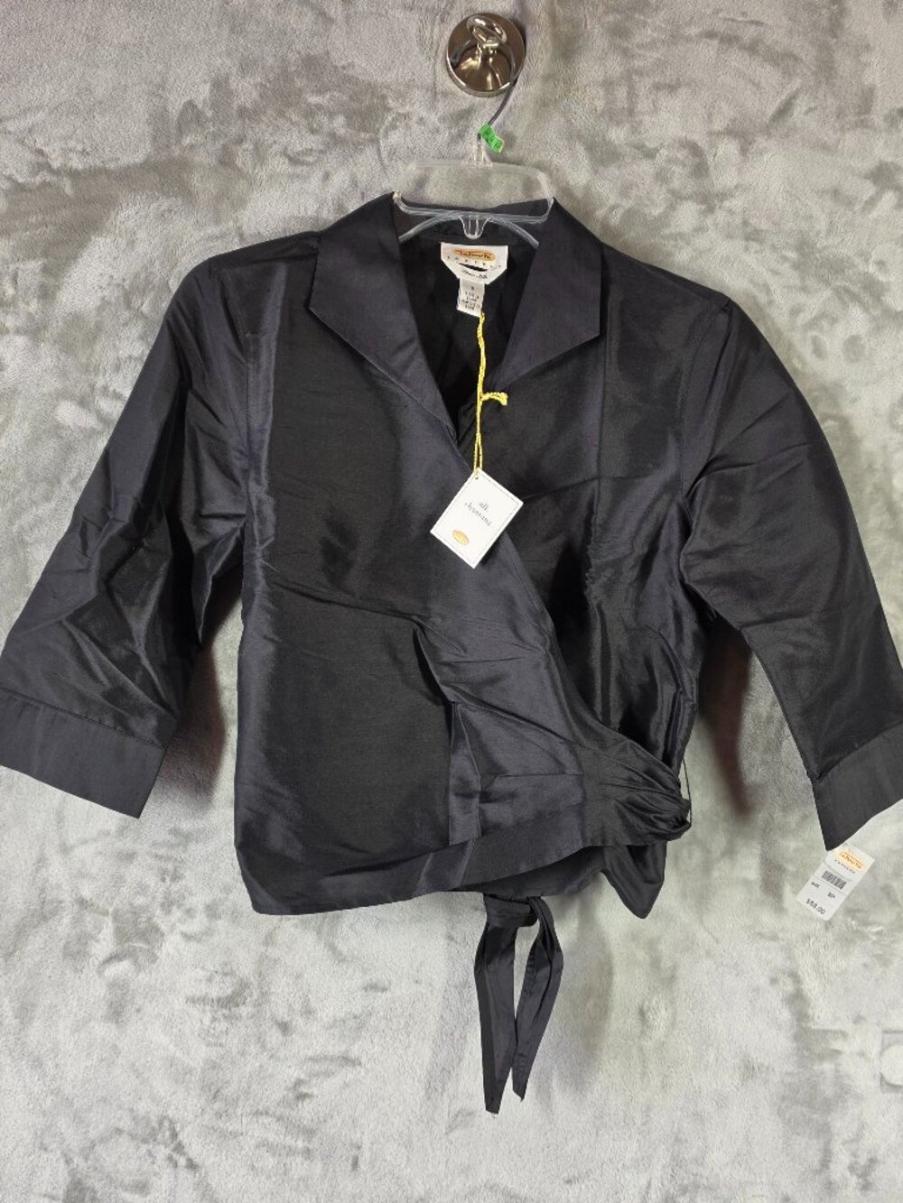 Vintage NWT Talbots Petites 8P Black 100% Silk Wrap Top